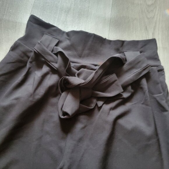 Grace Karin High-Waisted Paperbag Pants Tie Belt & Bow Ankle Detailing - S NWT - Picture 4 of 5